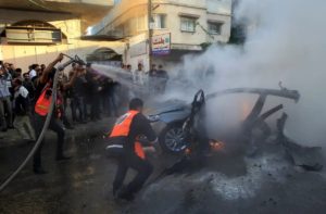 Top Hamas commander Ahmed Jabari in car hit by Israeli air strike on Wednesday - The start of operation pillar of defense to stop the rocket firing from Gaza toward Israel (Source: AP)