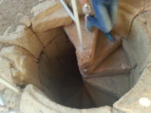 02072015-23 The staircase going down to the Large Water Cistern - Nimrod Fortress