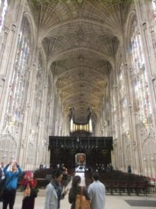 10042013-31 King's College church from a Inside (what a surprise, it's also long from the inside! =)