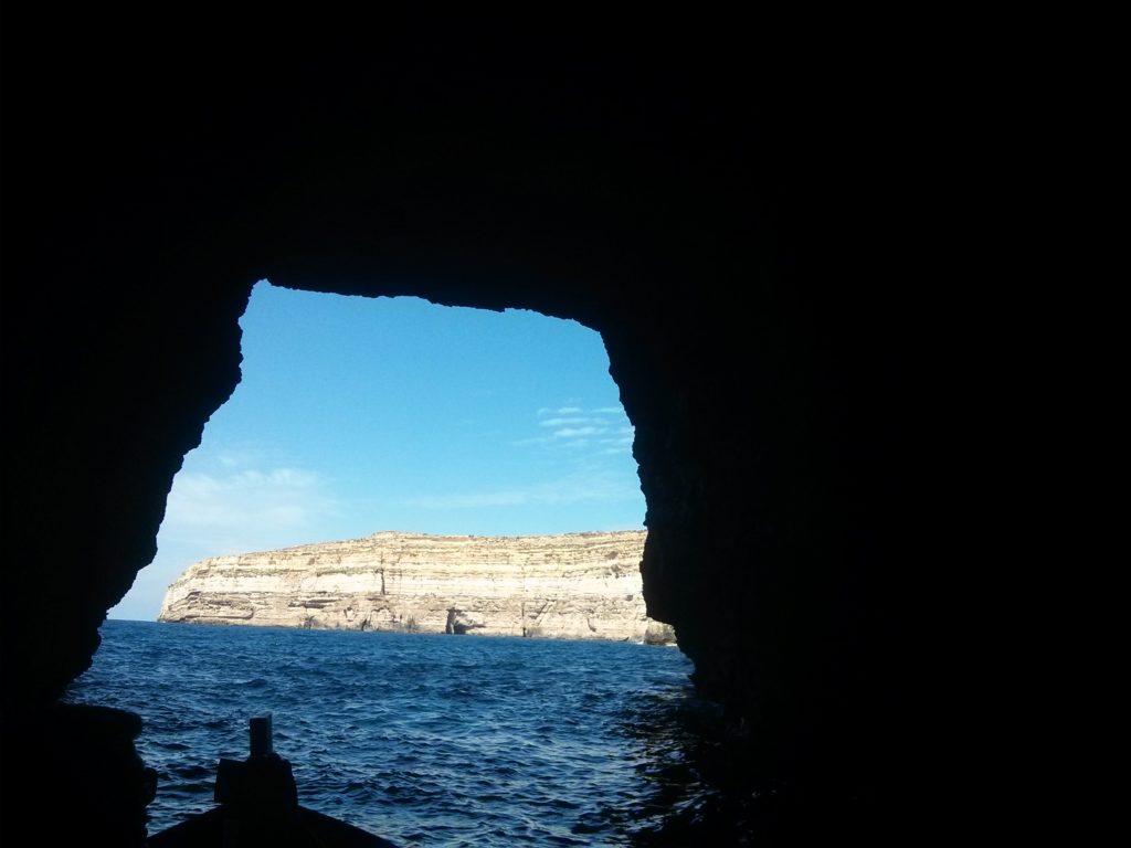    A boat trip around Azure window and the cliffs