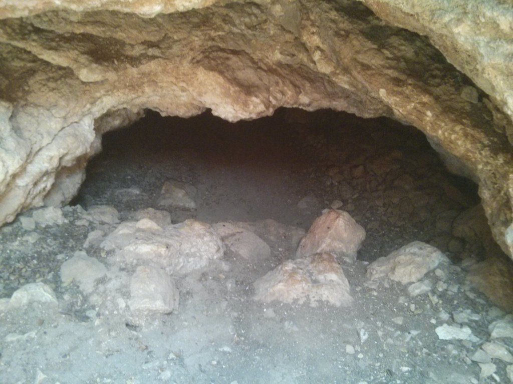 The columbarium near the spring. What really interesting is the cave, that apparently leads to the ruins of the castle (or supposed to - but it seems to be blocked)