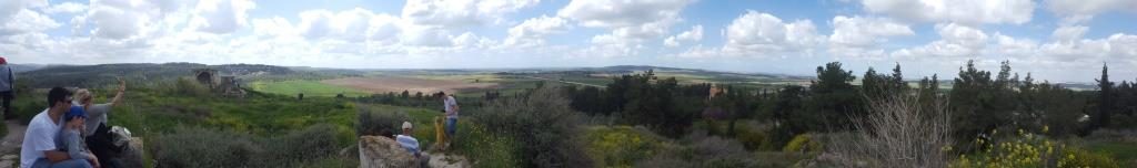 Looking around - the view is magnificent - Latrun