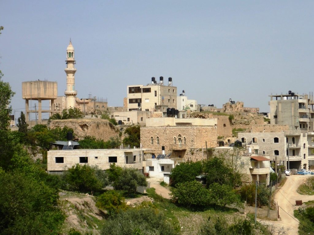 The area looks like the oldest area of the village, and I thought it is where the tell is. But the tell itself is remarkable kept, and isn't built =) - Tel Gibeon