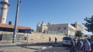 Building on Nablus road