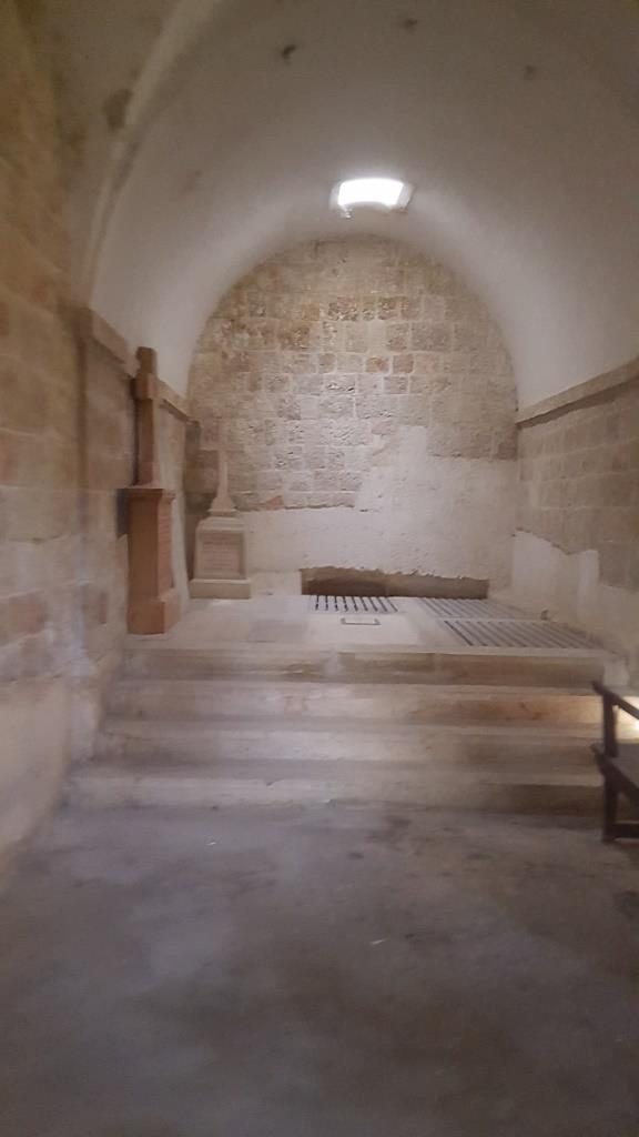 Monks' graves the modern hall in Burial caves in Saint-Étienne Basilica