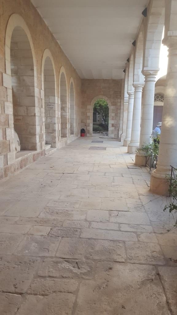 Inside of Saint-Etienne basilica courtyard