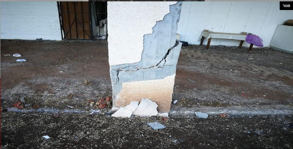 Damage to column in a building in Tiberias from hamal website - earthquake