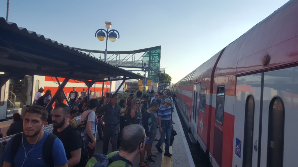 The load on Lod train station on the morning