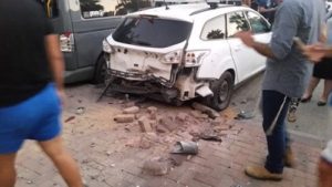 Car hit by a Qassam