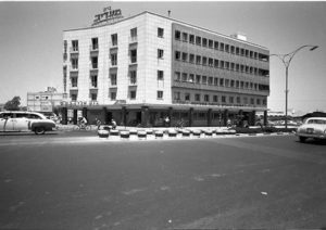 Beit Ma'ariv at end of construction at 1957 - Beit Ma'ariv demolition