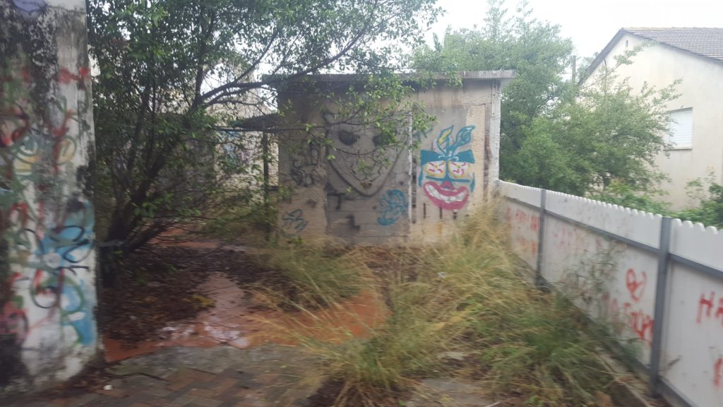 A small building on the back - Ramat HaMaphe Hospital building which is abandoned since (2007) - Coronavirus apocalypse