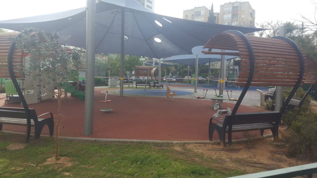 Closed and fenced kindergartens in Ramat-Gan - Homeschooling - 2