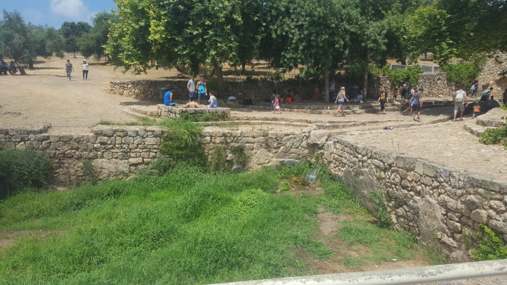 The pool, from the British Mandate time, was meant to hold the water for the above Beit Khouri