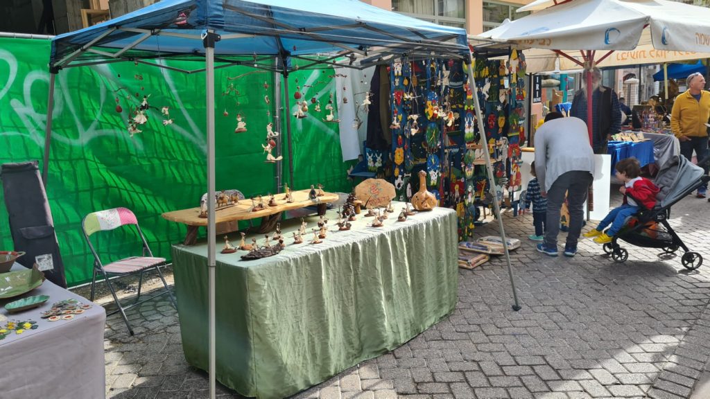 Handicraft stand in the art fair (happens on Fridays and Tuesdays in the pedestrians mall of the street)