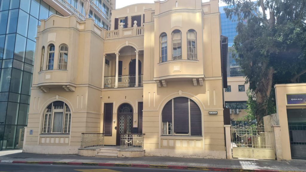 Litvinsky house on Ahad Ha'am 22, built on 1909