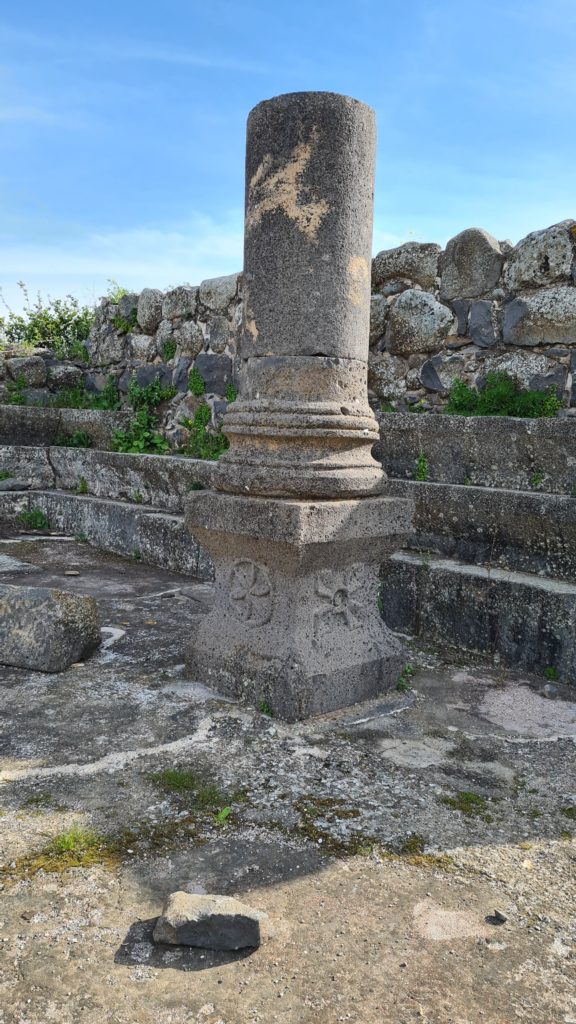 Stone cravings with Jewish motifs.