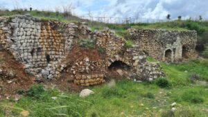 Ruined kilns on a closer look - Migdal Tsedek