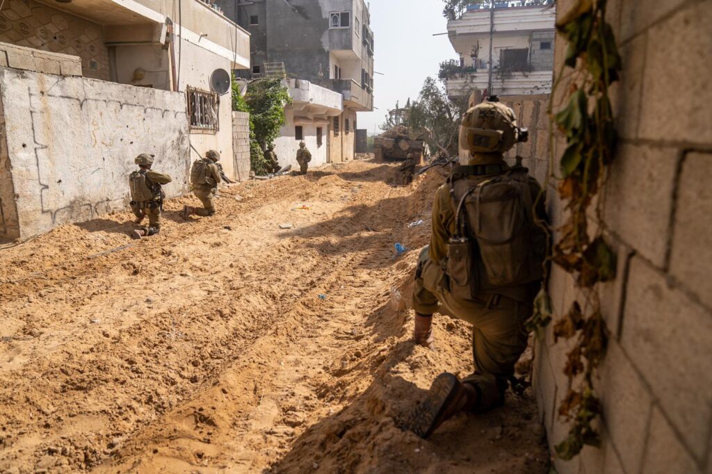 IDF soldiers in Gaza (source: IDFanc)