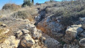 Fighting tunnels surrounding the top of the hill. Those were dug after the Independence war by the IDF that held the hill as a post against the Arab Legion that set couple of hundreds meters north of it