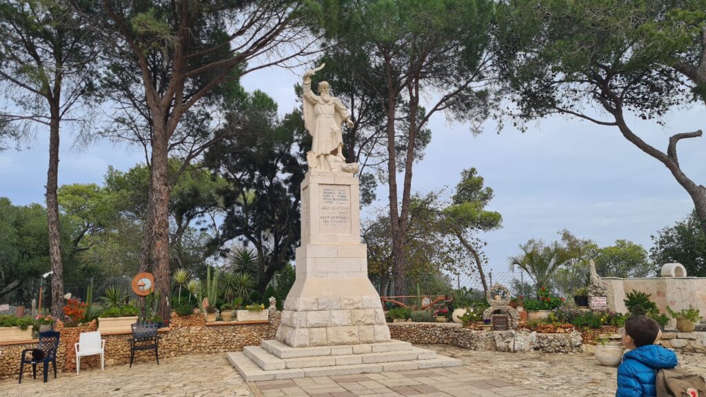 The statue of Elijah with the head of one the dead Baal priests under its leg (Jannaues first asked if it David and Goliath) - Mukhraqa